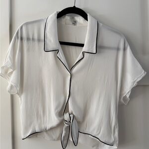 Wilfred White Short-Sleeve Tie-Front Button Down with Black Piping